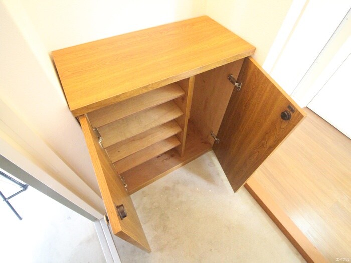 物件内観写真16　(靴箱)