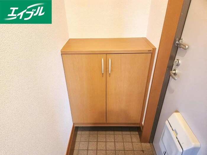 物件内観写真18　(靴箱)