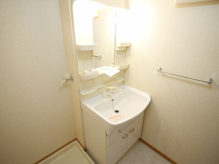 物件内観写真11　(洗面)