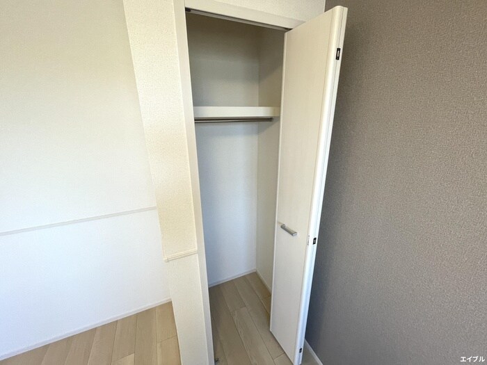 物件内観写真10　(収納)