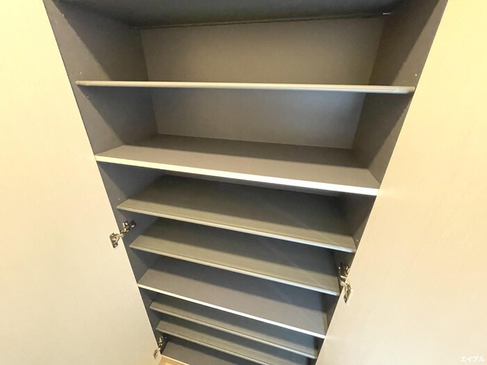 物件内観写真17　(靴箱)