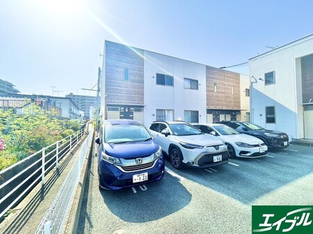 maison de la grue　和白外観写真