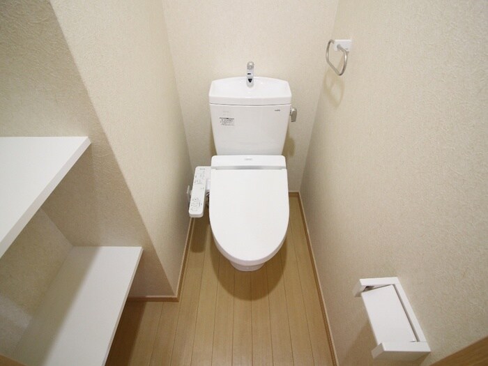 物件内観写真12　(トイレ)