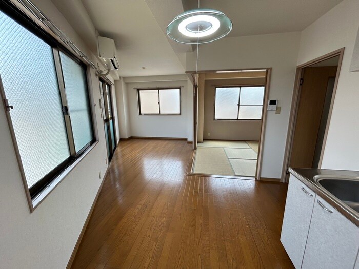 物件内観写真5　(居室)