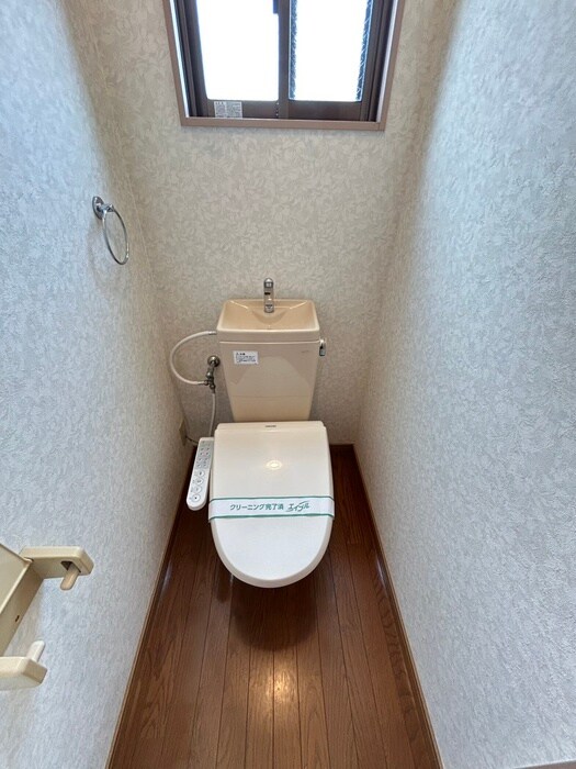 物件内観写真9　(トイレ)