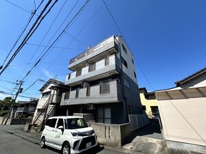 モンターニュ折尾東外観写真