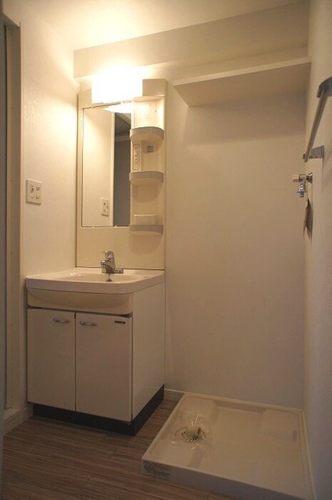 物件内観写真10　(洗面)