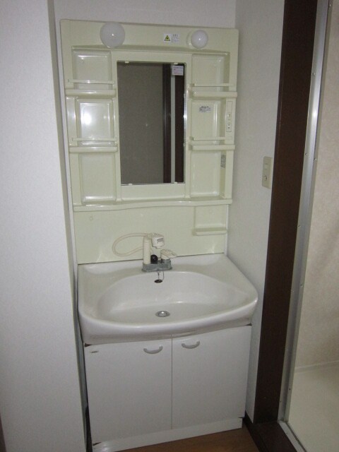 物件内観写真14　(洗面)