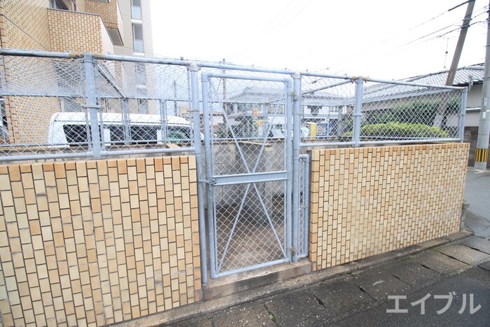 物件外観写真6　(建物設備)