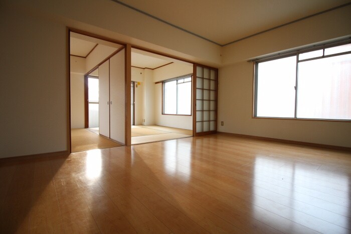 物件内観写真16　(居室)