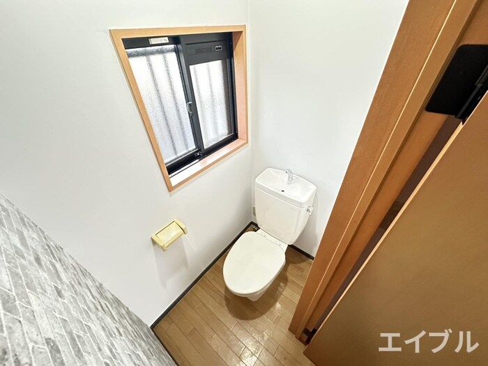 物件内観写真11　(トイレ)