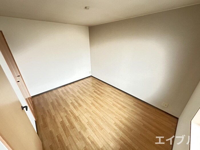 物件内観写真19　(居室)