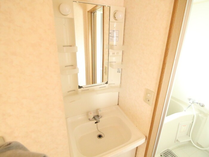 物件内観写真10　(洗面)