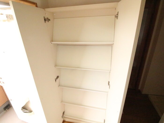 物件内観写真16　(靴箱)