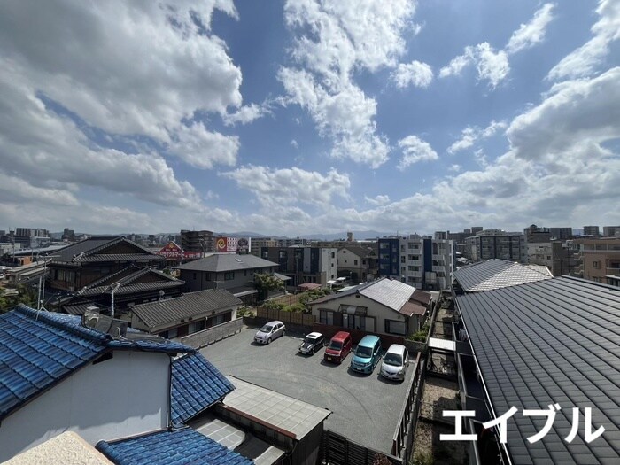 物件内観写真20　(室内からの展望)