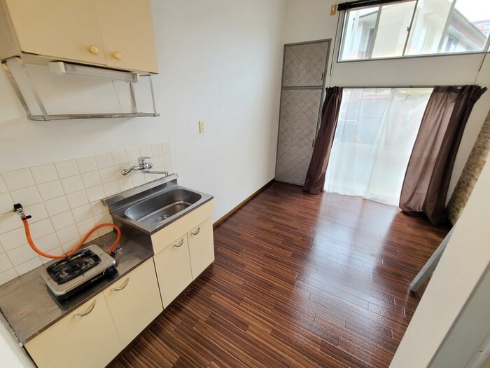 物件内観写真8　(居室)