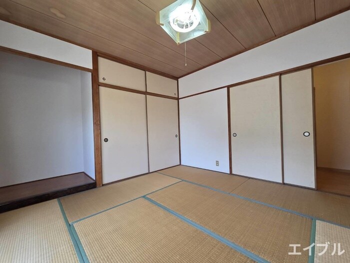 物件内観写真10　(居室)