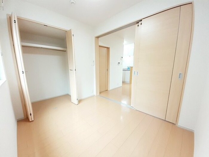 物件内観写真9　(収納)