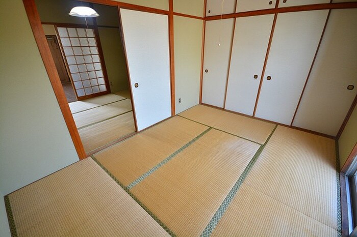 物件内観写真9　(居室)