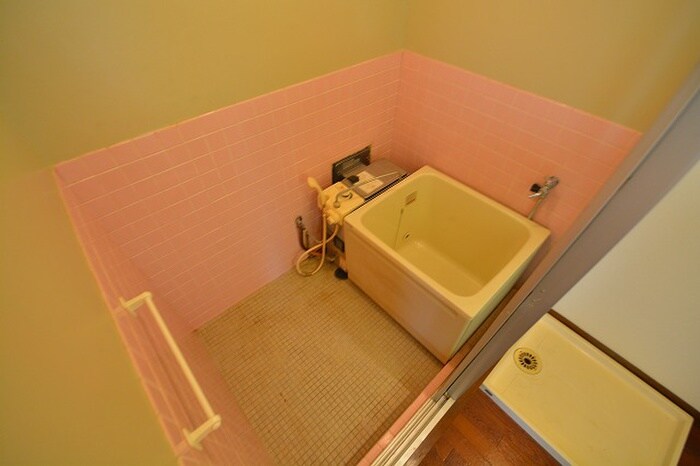 物件内観写真12　(バス／シャワールーム等)