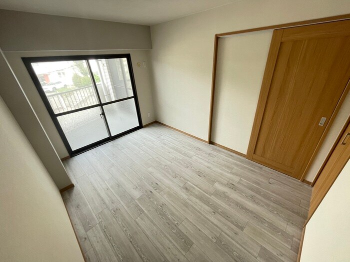 物件内観写真6　(居室)
