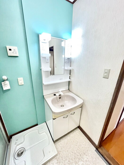 物件内観写真8　(洗面)