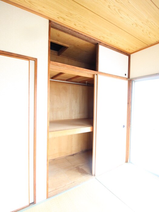 物件内観写真10　(収納)