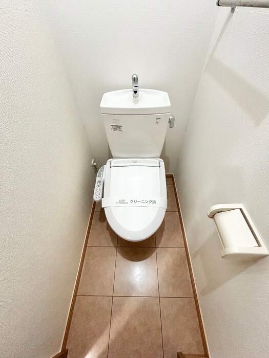 物件内観写真17　(トイレ)