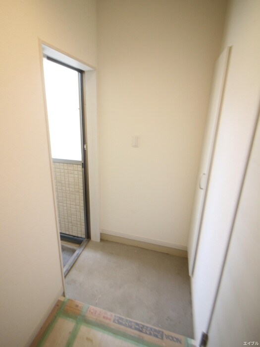 物件内観写真20　(玄関)