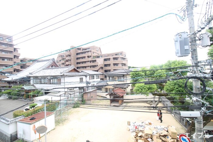 物件内観写真21　(室内からの展望)