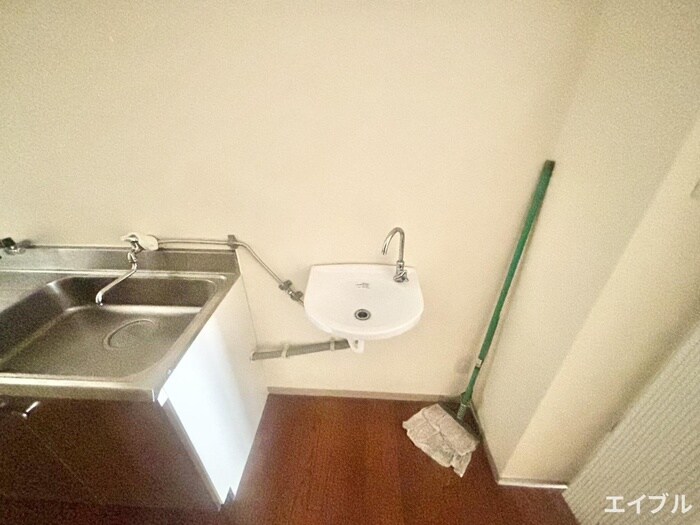 物件内観写真9　(洗面)