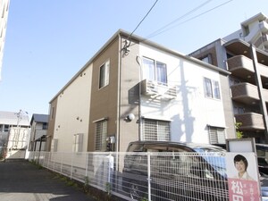 ラ・プランタン中央外観写真