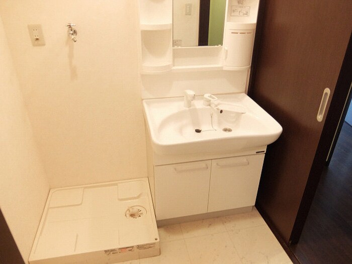 物件内観写真10　(洗面)