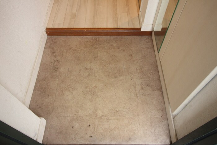 物件内観写真17　(玄関)