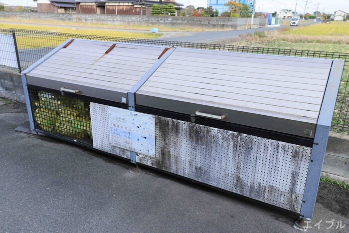 物件外観写真4　(建物設備)