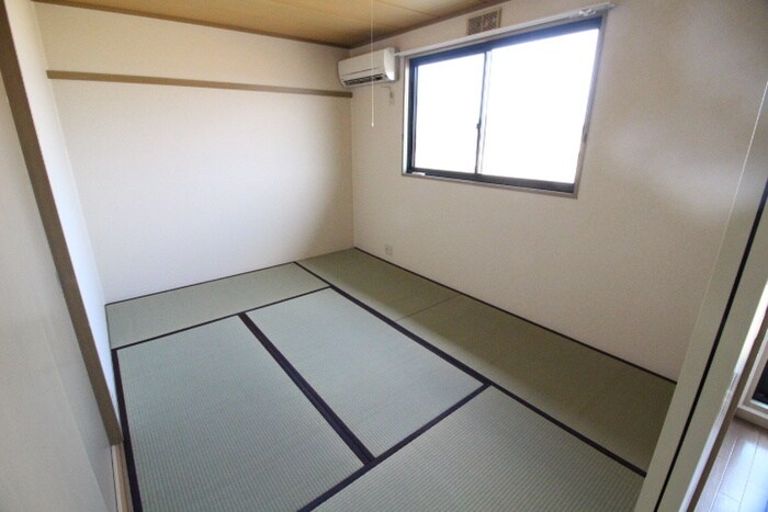 物件内観写真16　(居室)