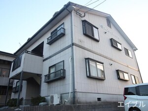 ウィステリアハイツＢ棟外観写真