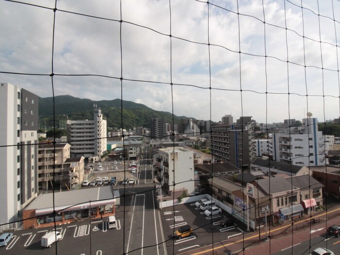 物件内観写真19　(室内からの展望)