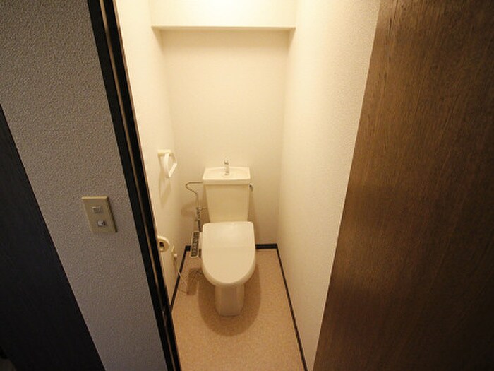 物件内観写真13　(トイレ)