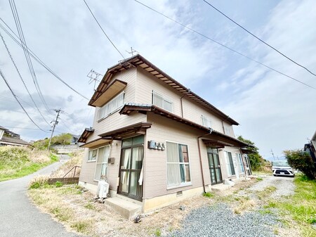 上新入棟割外観写真