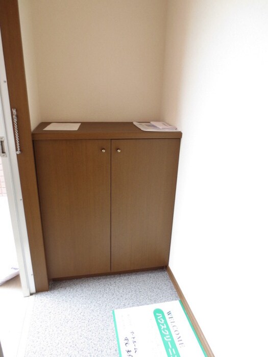 物件内観写真16　(靴箱)