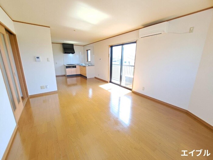 物件内観写真7　(居室)