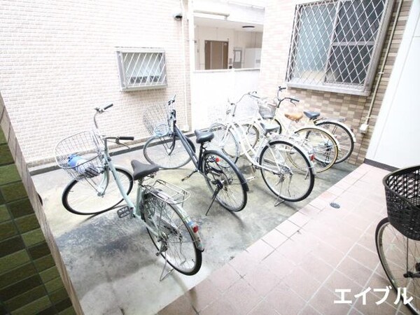 駐輪場