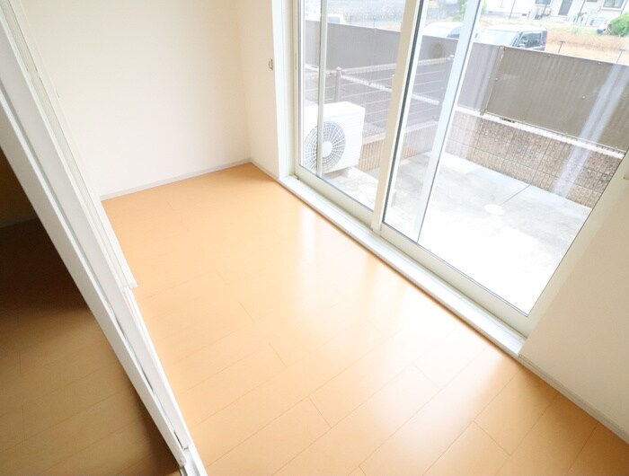 物件内観写真18　(内観写真)