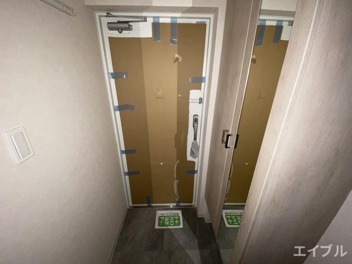 物件内観写真14　(玄関)