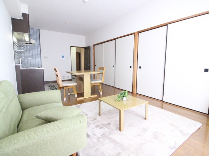 物件内観写真7　(居室)