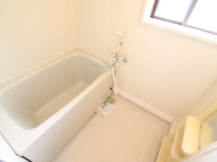 物件内観写真13　(バス／シャワールーム等)