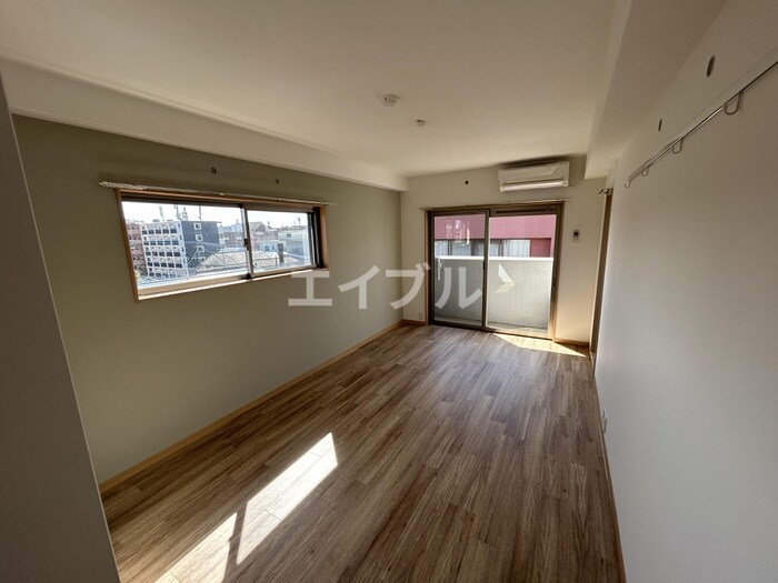 物件内観写真7　(居室)