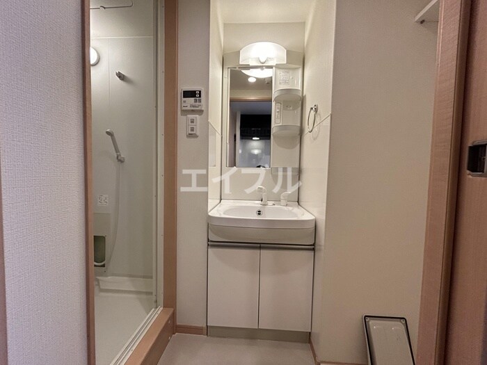 物件内観写真10　(洗面)