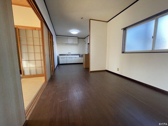 物件内観写真8　(居室)